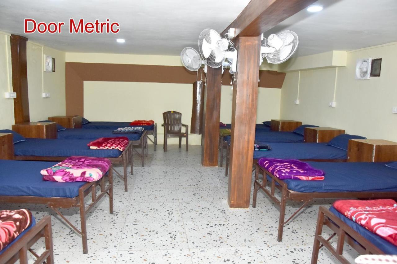 Green Leaf Hotel Ujjain Exterior photo